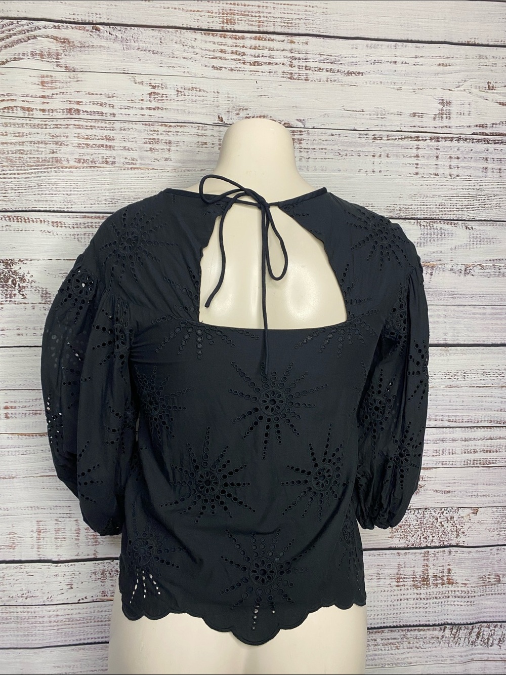 Kate spade ♠️ suns eyelet top - Picture 6 of 7
